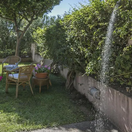Apartman With 2 Bedrooms And Garden In Dorgali Cala Gonone