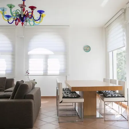 With 2 Bedrooms And Garden In Dorgali Apartman Cala Gonone